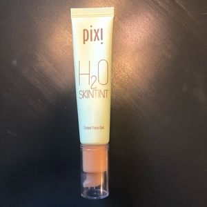 Brand new Pixi Skintint